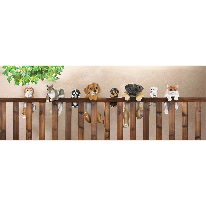 11" Climbing Chip Squirrel Décor