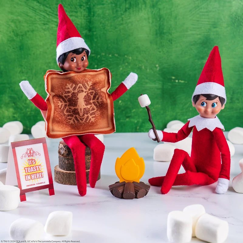 The Elf on the Shelf® Polar Props™ Toasty Roasty Set