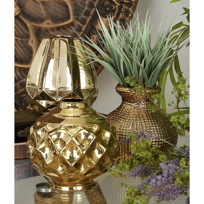 CosmoLiving by Cosmopolitan Gold Stoneware Glam Vase Set