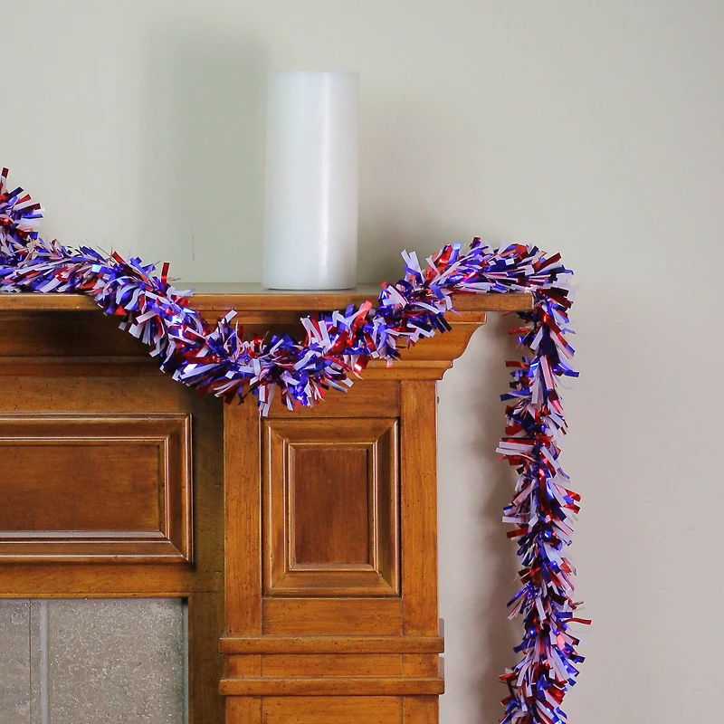 25ft. July 4th Wide Cut Unlit Garland 