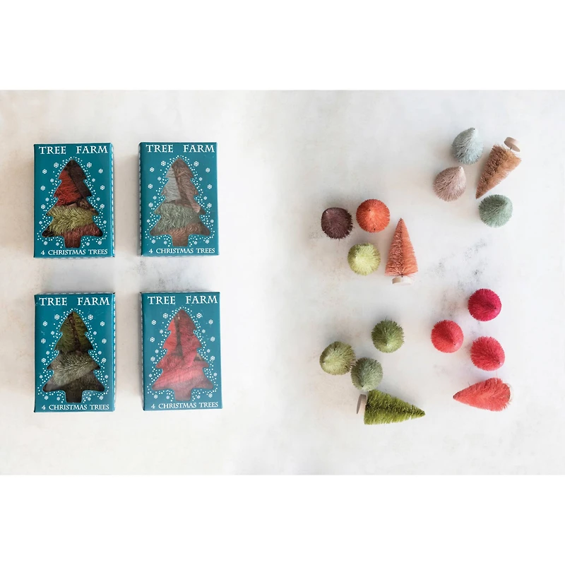 Hello Honey® Red Christmas Tree Farm Set