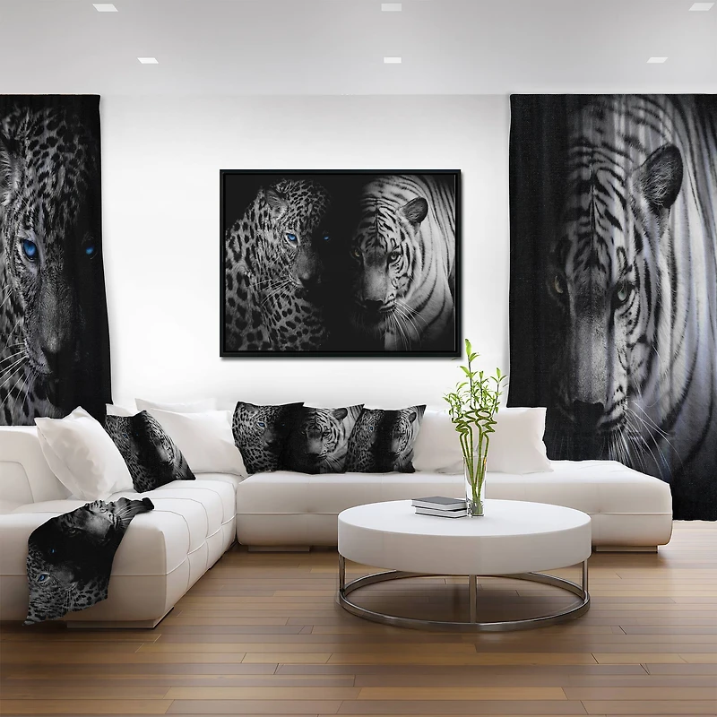 Designart - Leopard and Tiger in Black