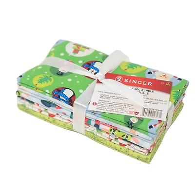 SINGER Christmas Snowglobe Cotton Fabric Fat Quarter Bundle