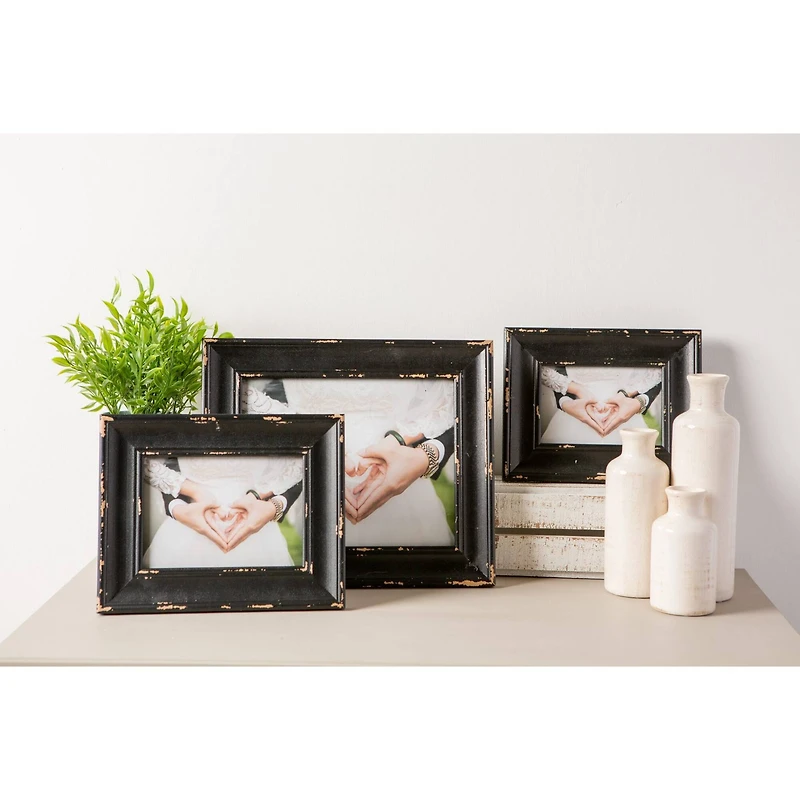 DII® Distressed Black Farmhouse Frame