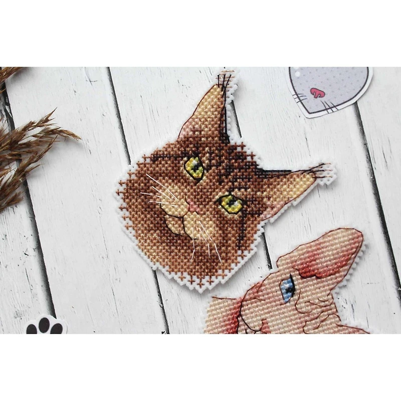 MP Studia Who Said Meow? Magnets Plastic Canvas Counted Cross Stitch Kit