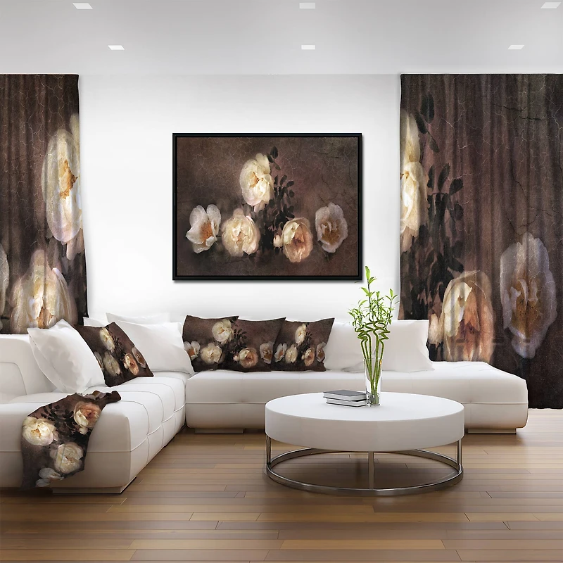 Designart - Wild Roses in Old Painting Style