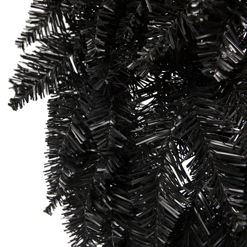 30" Black Fir Wreath