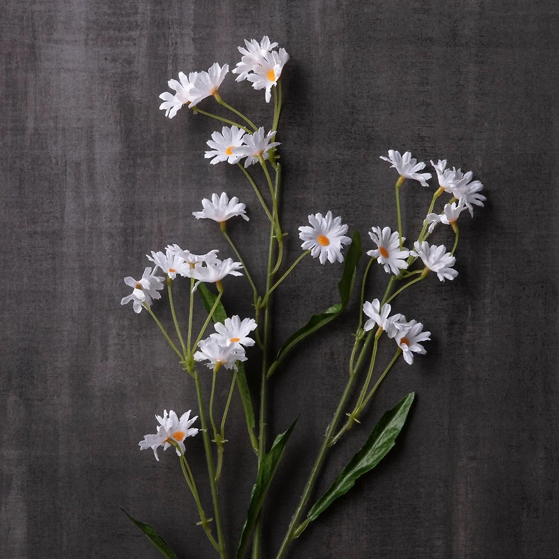 12 Pack: White Mini Daisy Spray by Ashland®