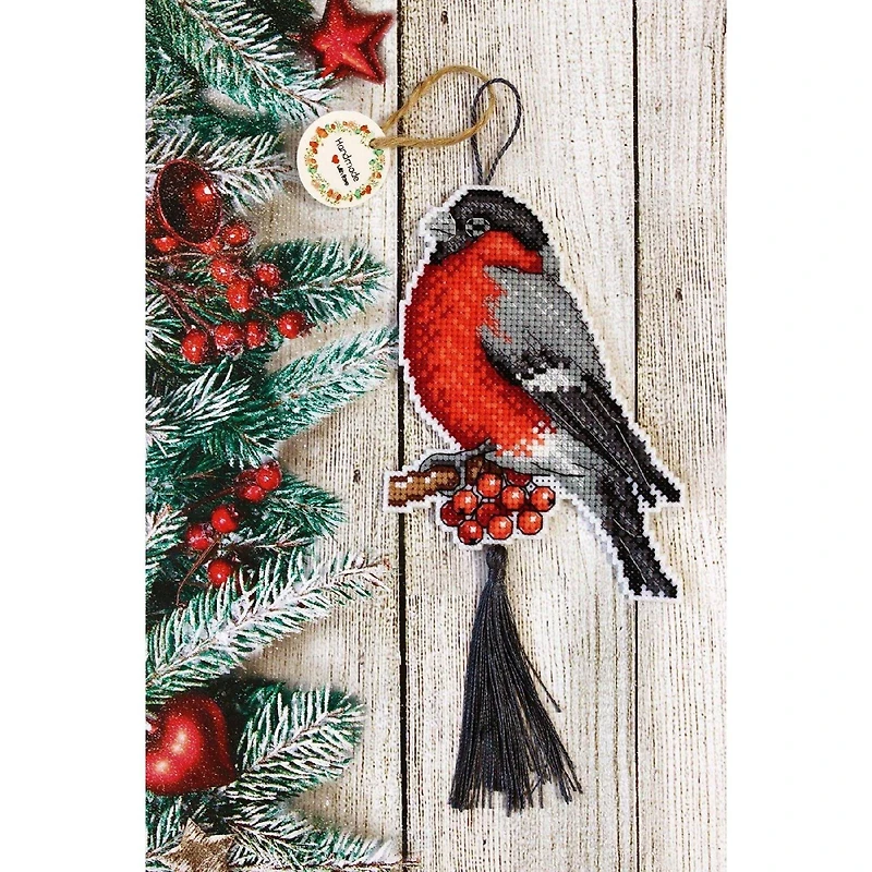 MP Studia Winter Messenger Plastic Canvas Counted Cross Stitch Kit