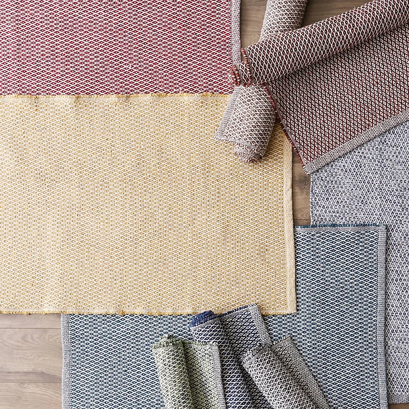 DII® Diamond Handwoven Recycled Yarn Rug