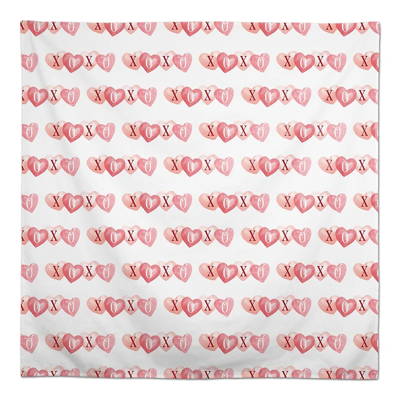 58" XOXO Hearts Pattern Tablecloth