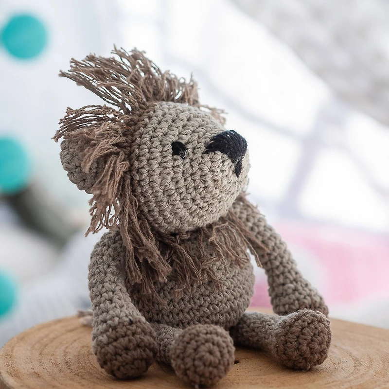 Hoooked Leroy the Lion DIY Crochet Kit