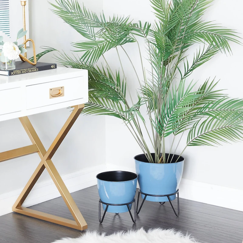 The Novogratz Set of 2 Blue Iron Modern Planter, 11" x 10" x 10"