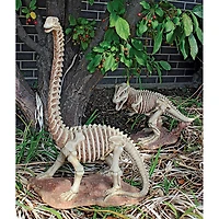 Design Toscano Bad to the Bone, Jurassic Brachiosaurus Dinosaur Statue