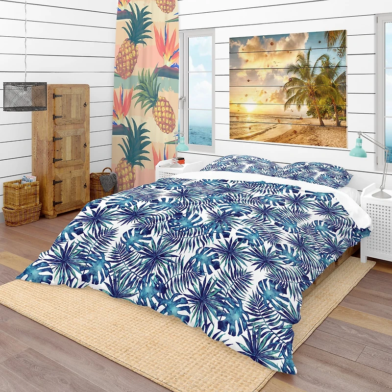 Designart 'Leaves and Brunches of Tropical Plants' Tropical Bedding Set
