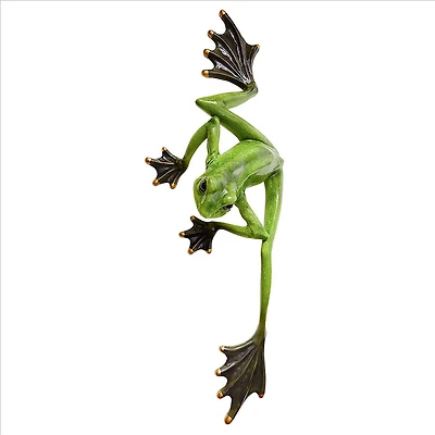 Design Toscano 34" Wallace the Flying Frog Statue