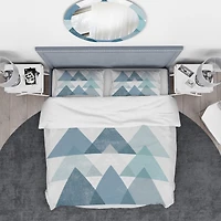 Designart 'minimal Triangles IV Blue' Geometric Bedding Set