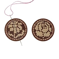 Wonderland Crafts Garden Flower Magnetic Needle Holder Embroidery Kit, 2ct.