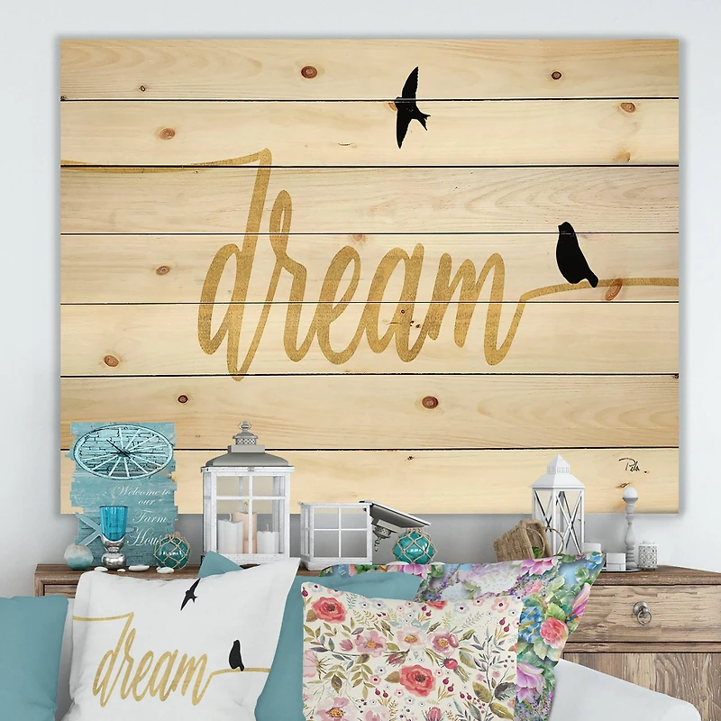 Designart - Family of Birds on Gold Words II