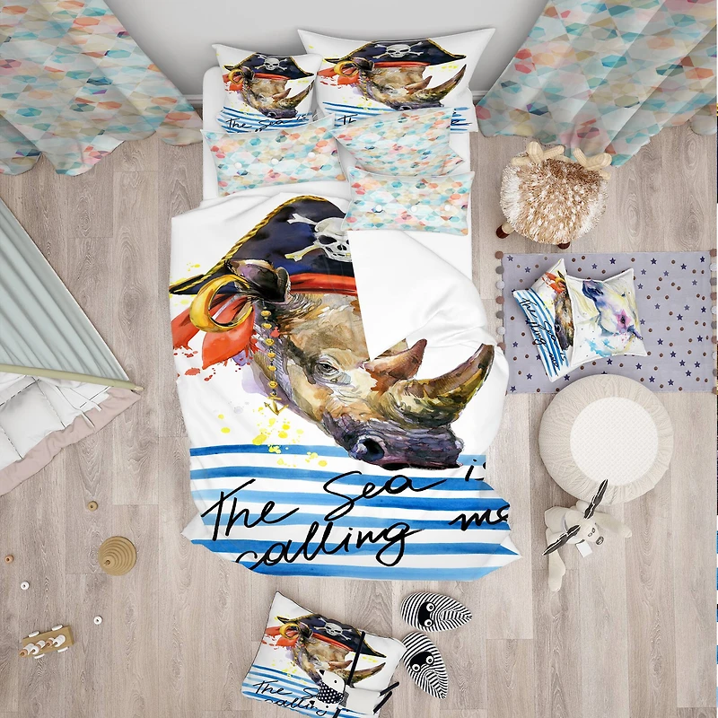 Designart 'Pirate Animal in Hat The Sea Is Calling Me