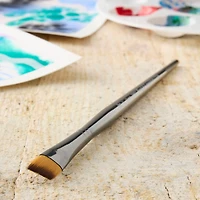 Zen™ Series 73 Short Handle Angle Shader Brush
