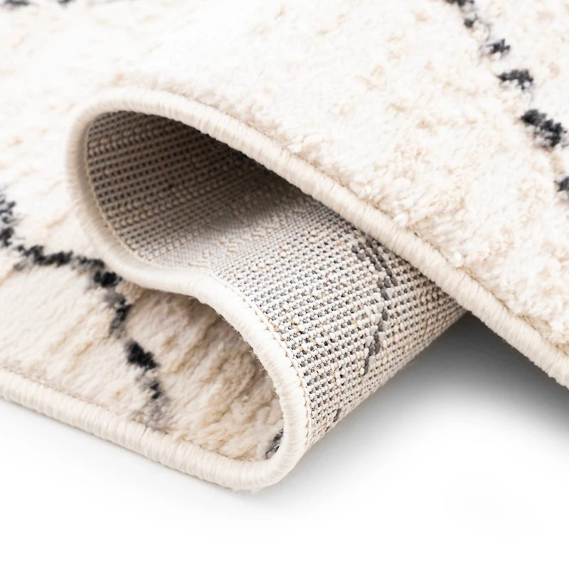 White Diamond Trellis Area Rug by Ashland