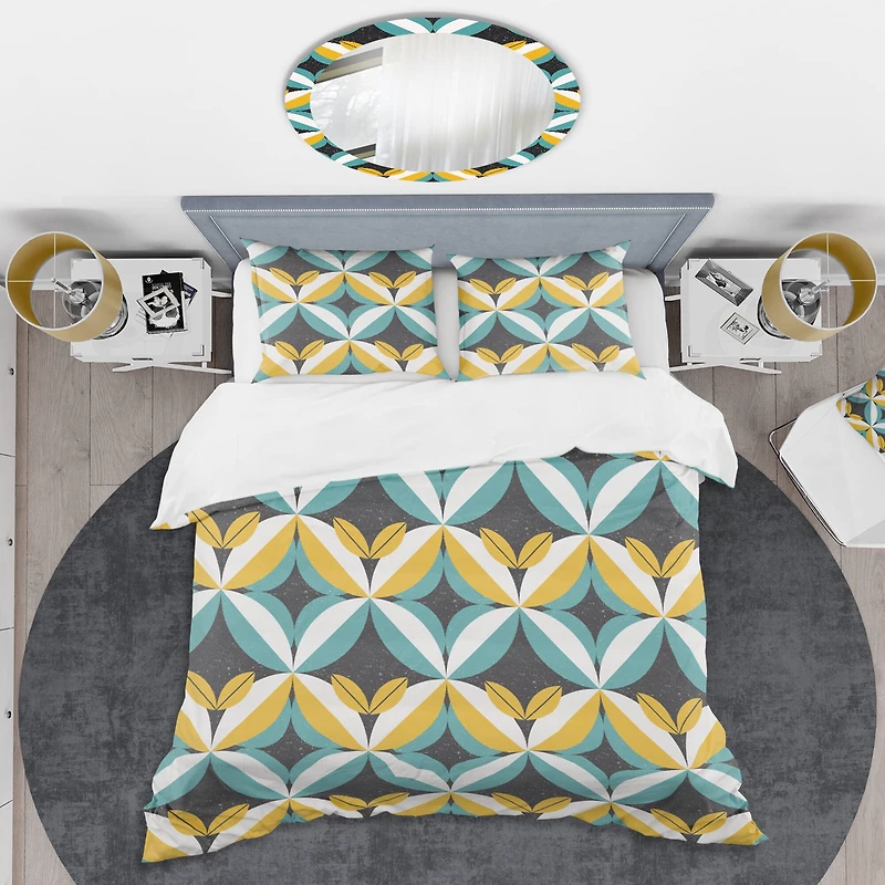 Designart 'Retro Abstract Design VII' Mid-Century Duvet Cover Set