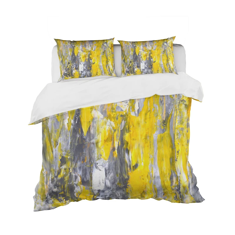 Designart 'Grey and Yellow Abstract Pattern' Modern & Contemporary Bedding Set
