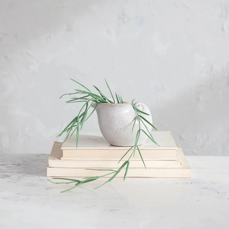 Hello Honey® 5" White Stoneware Shell Planter