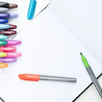 Art Alternatives Gold Fine Permanent Marker Set