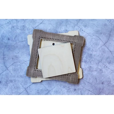 MP Studia OP-263 Brown Square Embroidery Frame