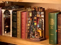 Rolife® Silent Corner Study DIY Book Nook Shelf Insert Kit