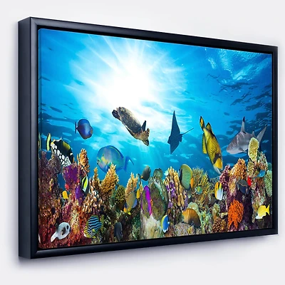 Designart - Colorful Coral Reef with Fishes