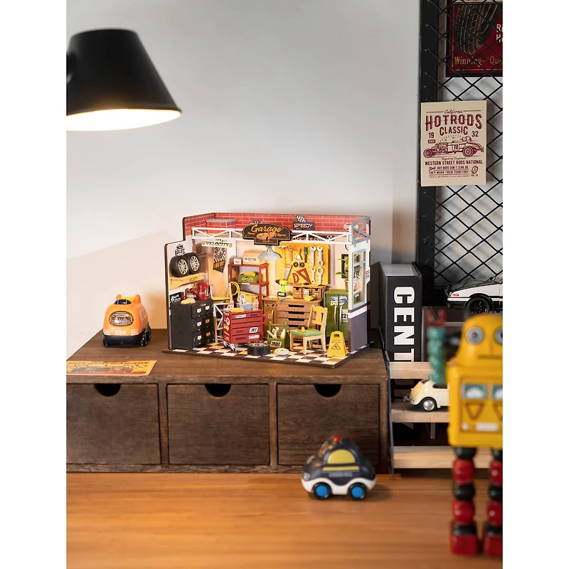 Rolife Garage Workship DIY Miniature House Kit
