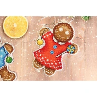 MP Studia Gingerbread Cookie Plastic Canvas Counted Cross Stitch Kit