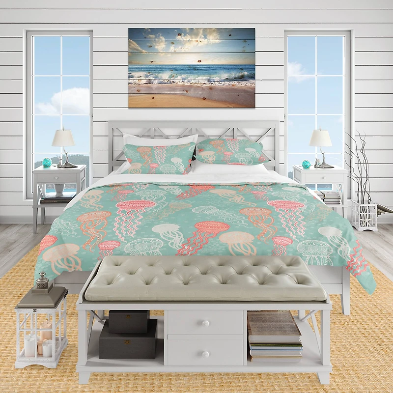 Designart 'Jellyfish Pattern' Nautical & Coastal Bedding Set