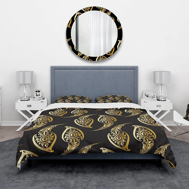 Designart 'Golden Luxury Peacock Feathers' Modern & Contemporary Bedding Set