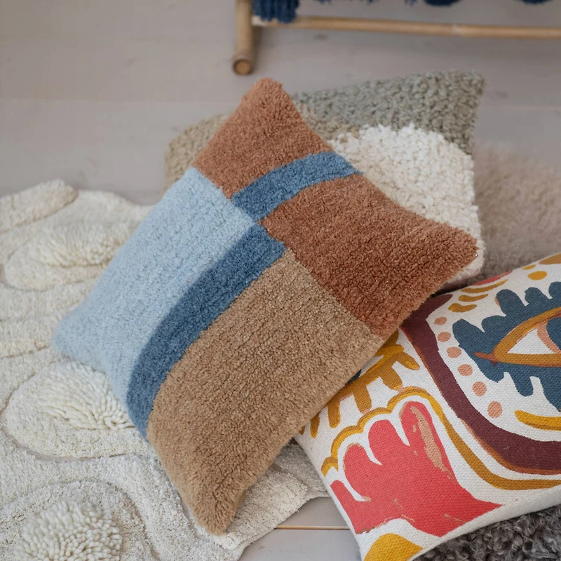 Hello Honey® 18" x 18" Terra Firm Woolen Harmony Pillow