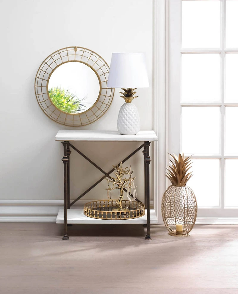 19.5" Gold Topped Pineapple Lamp