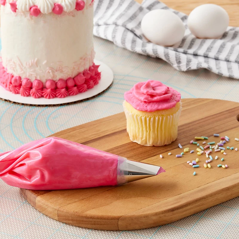 #125 Ruffle Decorating Tip by Celebrate It™