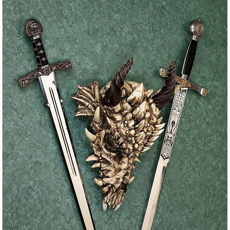 Design Toscano Small Stoker's Moors Dragon Skull Sculpture