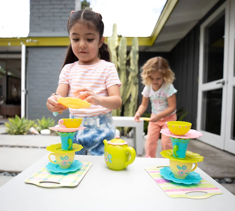 Educational Insights Teacup Pile-Up!