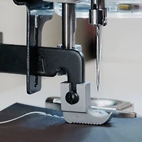Barracuda™ Fit 500BW Straight Stitch Portable Walking Foot Sewing Machine for Heavy Material