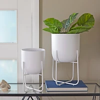 CosmoLiving by Cosmopolitan White Metal Planter with Removable Stand Set
