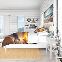 Designart 'Yellow Sunset Through Dark Clouds' BEach Bedding Set - Duvet Cover & Shams