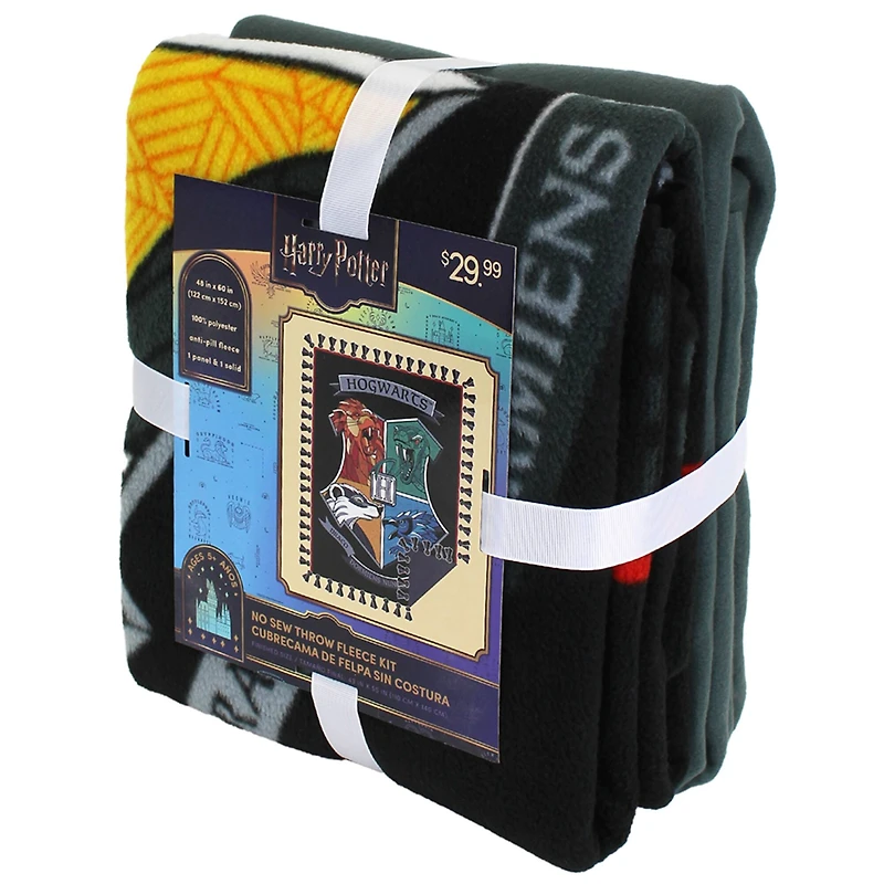 Harry Potter™ 43" x 55" Hogwarts™ Crest No Sew Fleece Throw Kit