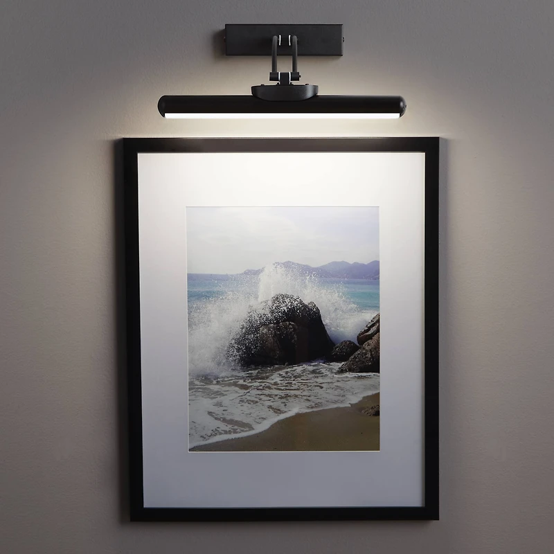 Rechargeable LED Wall-Mounted Gallery Light by Studio Décor