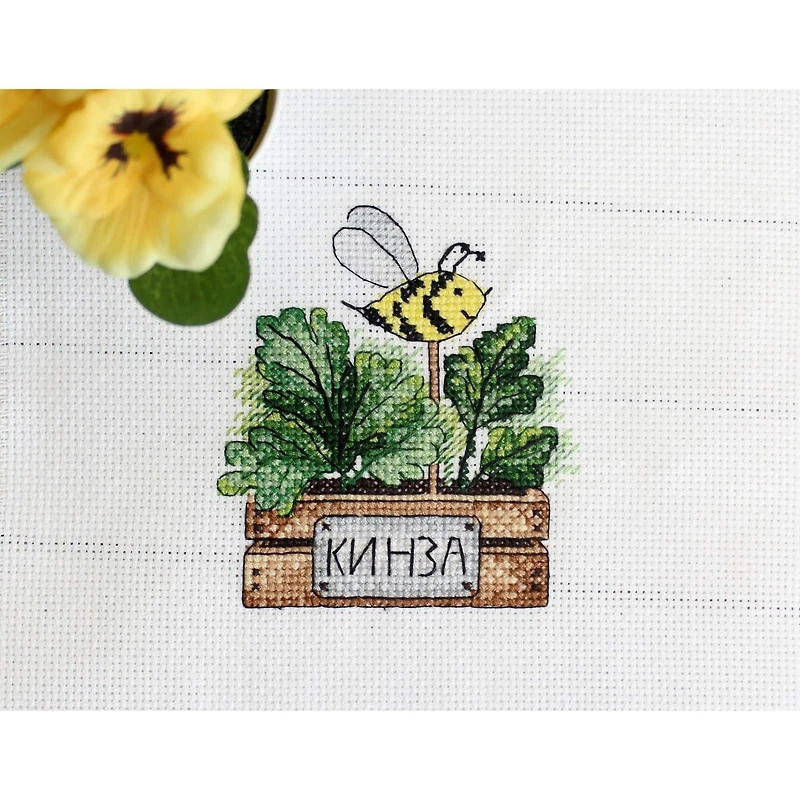 MP Studia Coriander Counted Cross Stitch Kit