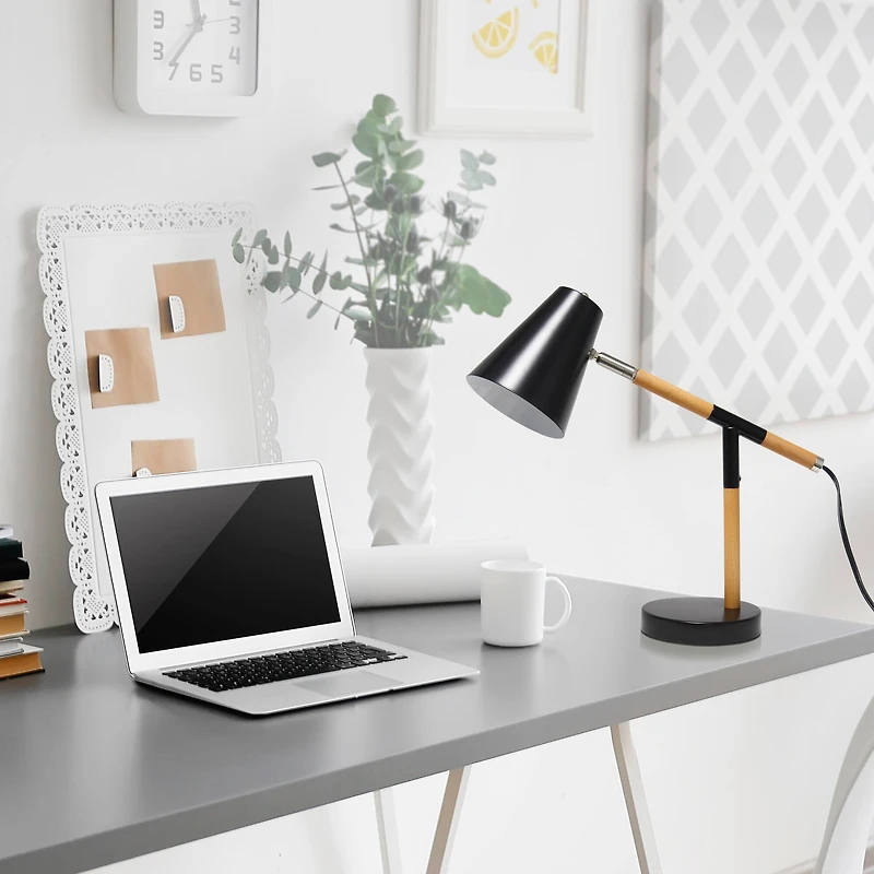 Simple Designs 16.7" Wooden Pivot Desk Lamp