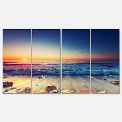 Designart - Beautiful Sunrise over Blue Sea